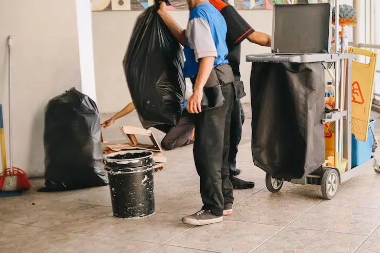 Garage Clean Out Services Oakland